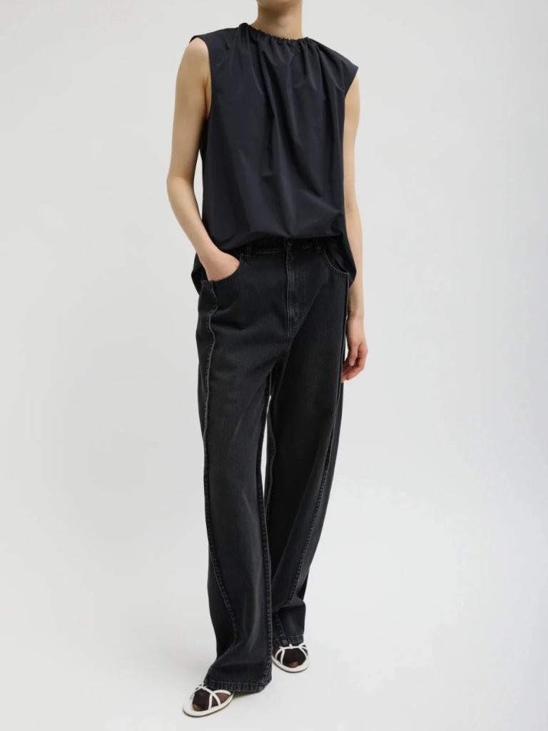 Tibi Nwot Vintage Black Denim Tuck Jean Short 25